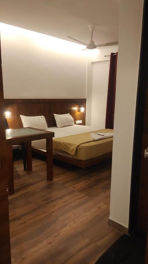 Hotel Anvisha Executive Mangvadi Zewnętrze zdjęcie