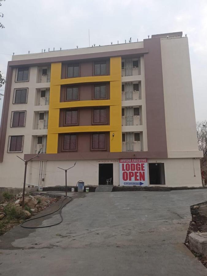 Hotel Anvisha Executive Mangvadi Zewnętrze zdjęcie